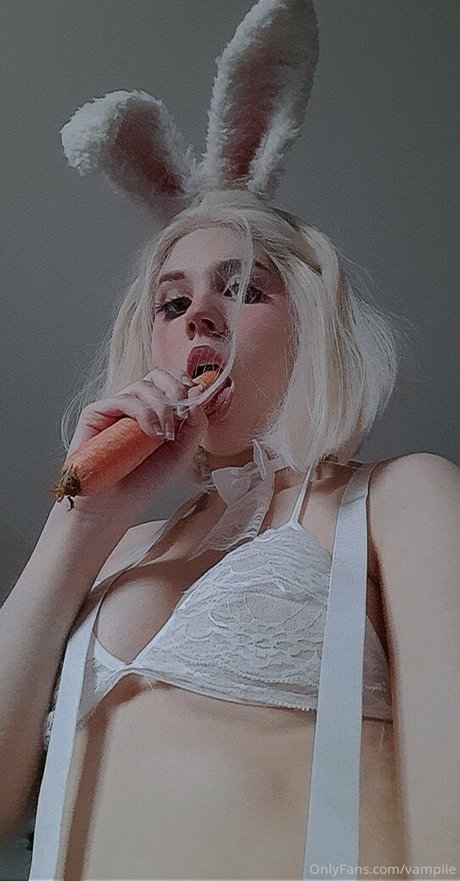 vampiie profile image