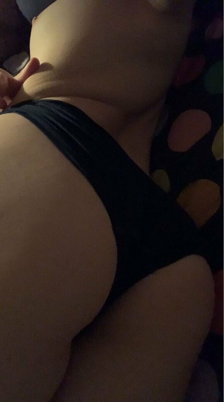 valorie96 ポルノスター セクシー 画像