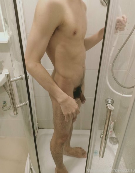 dekkkkk10 セックスモデル 画像