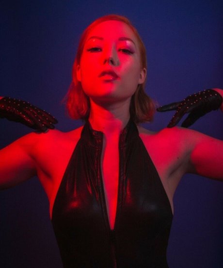 Josephine McAdam 最高のスター 写真