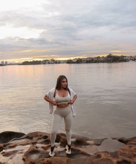 Maria Perez 高品質のスター 写真