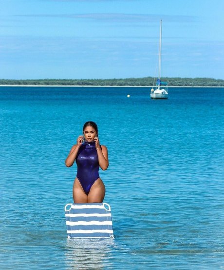 Maria Perez トップモデル 画像