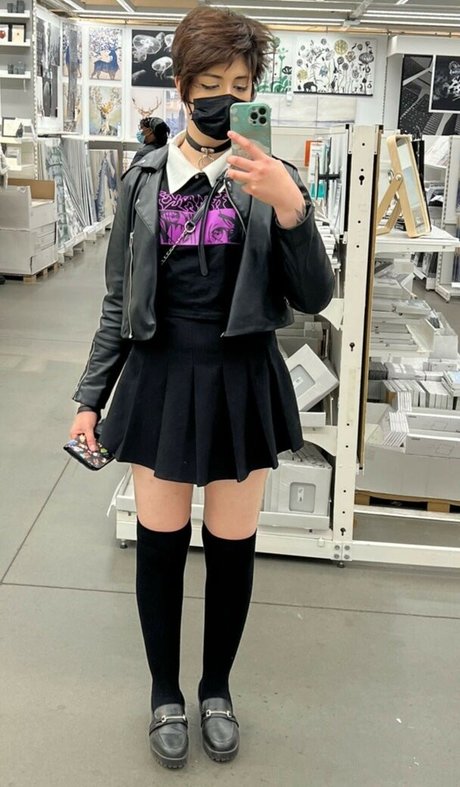 mintyjamie ポルノモデル 写真