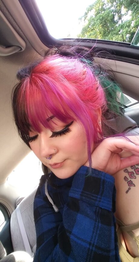 Maddie Hurt トップモデル 写真