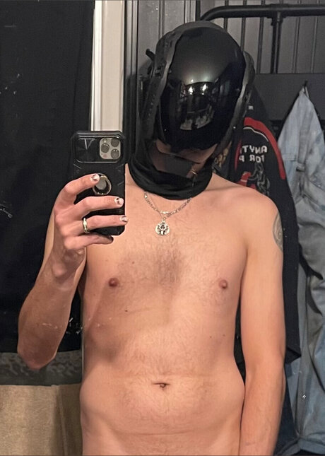 Captain Grayson 無料スター 写真