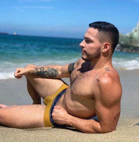Julian Rojas ポルノスター アダルト 写真