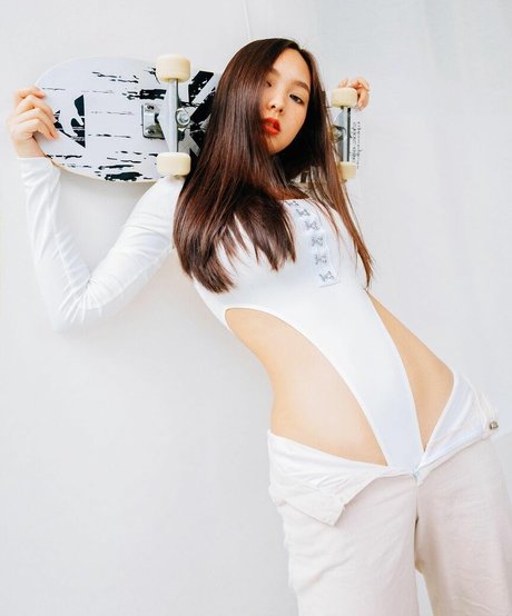Nachpatcharawee トップ女優 写真