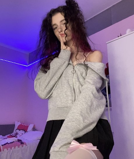 Nestix 裸の女優 写真