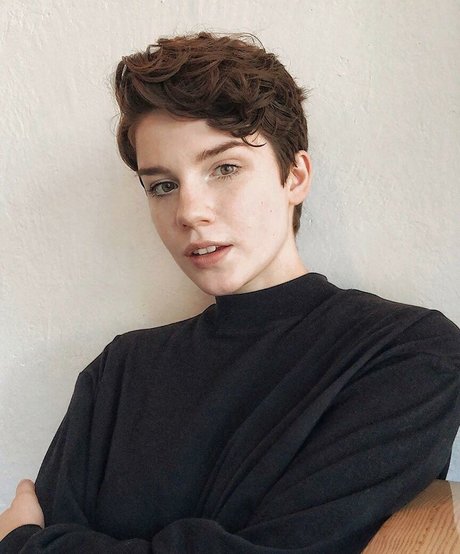 Morgan Eckroth 最高のスター 写真