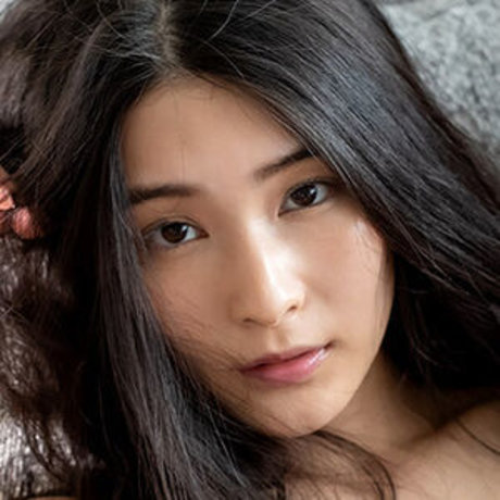Suzu Honjo 完璧なスター 画像