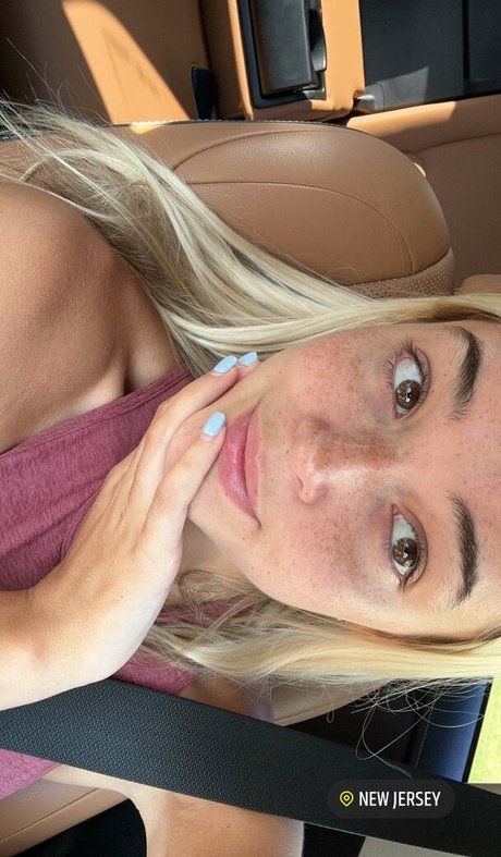 Livvy Dunne トップスター 画像