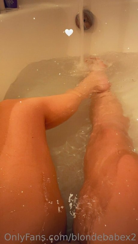 blondebabex2 セックスモデル 写真