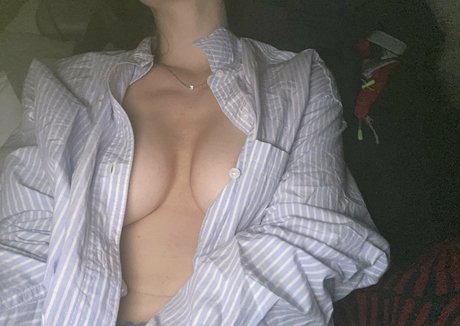 elenaaa95 セックススター 写真