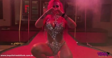 Debora Fantine ヌードスター 画像
