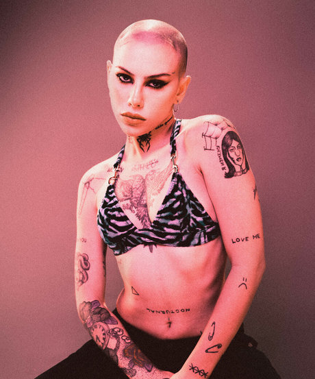 Siiickbrain ポルノスター エロティック 写真
