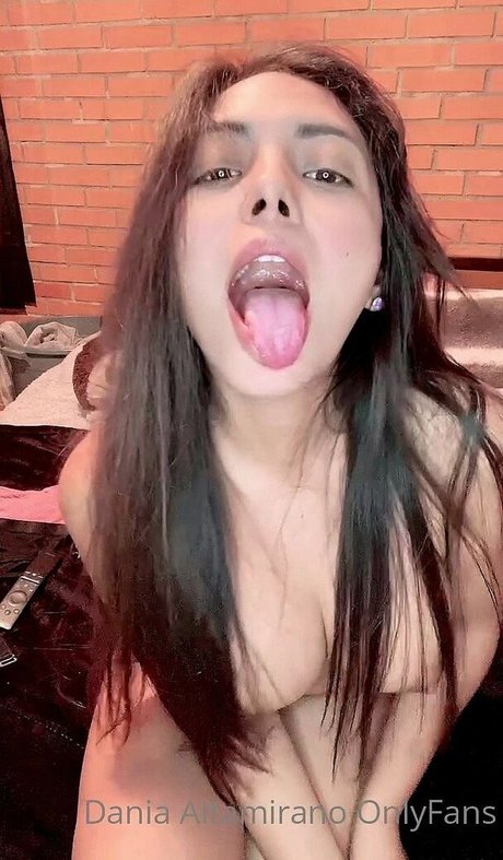Dania Altamirano アートモデル 画像
