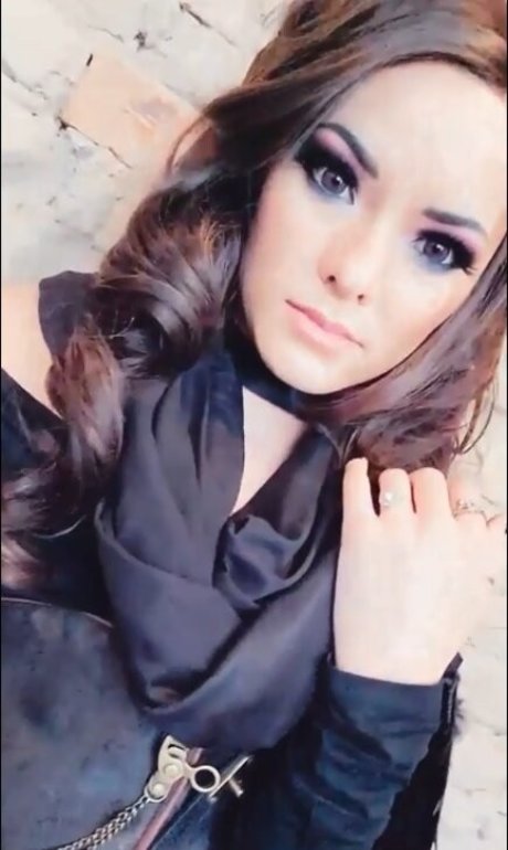 アナル熟女OnlyFans 無料 画像