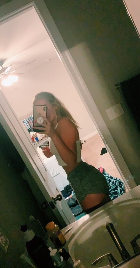 Sarah Kate Stricker ポルノスター 写真