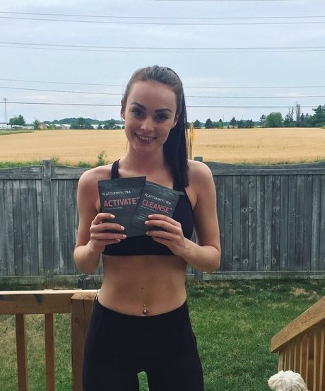 Logan Fabbro セックス女優 ギャラリー