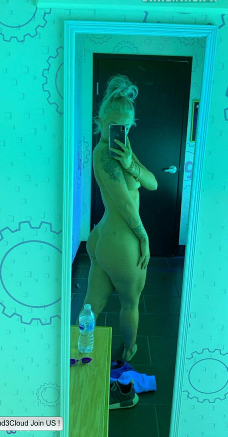 Haley Schomaker ポルノスター セクシー 画像