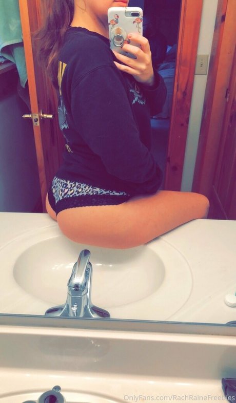 rachrainefreebies XXXモデル 画像
