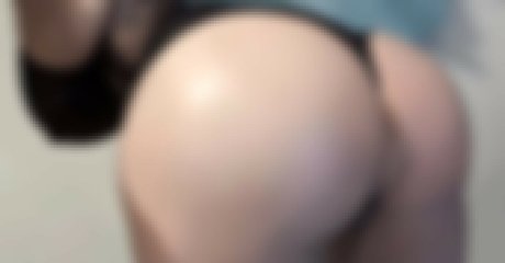 Yowai ポルノスター アート 写真