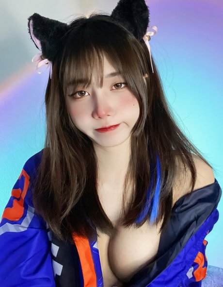 Jiebjah ホットモデル 写真