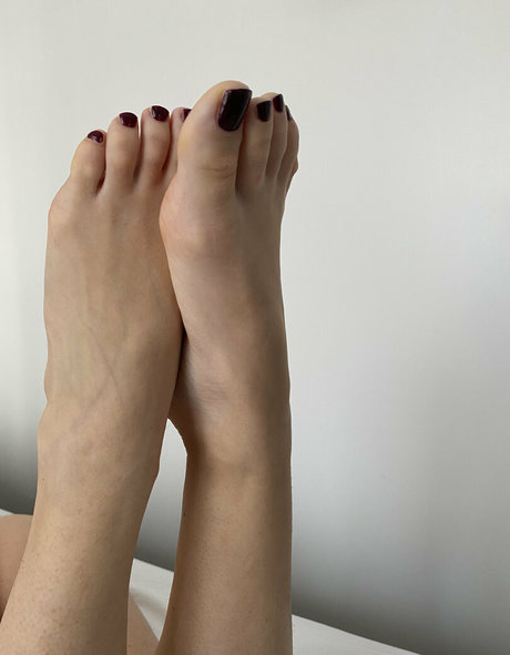 italianfeetluv ポルノスター ヌード 写真