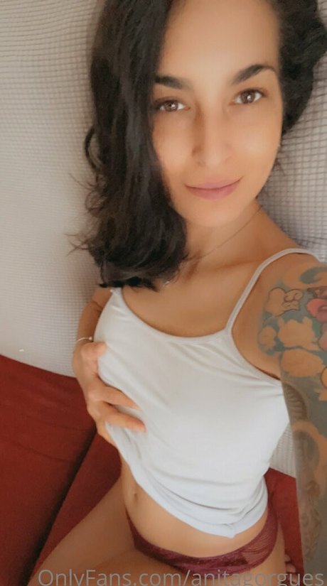 anitagorgues セックスモデル 写真