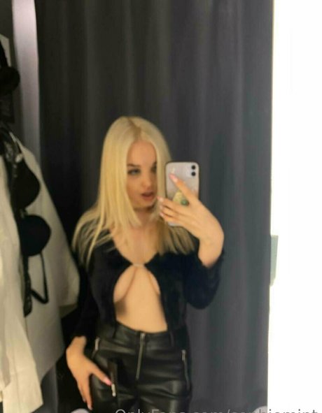 sophiebbface 完璧な女優 写真