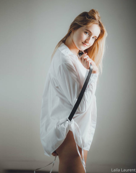 Laila Laurent ポルノスター ホット 写真