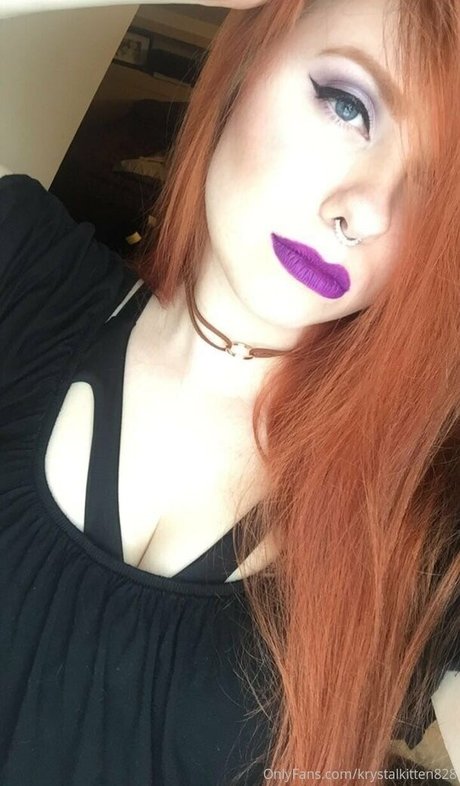 krystalkitten828 top profile image