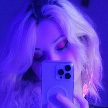 Lenacassandre ポルノスター アダルト 写真
