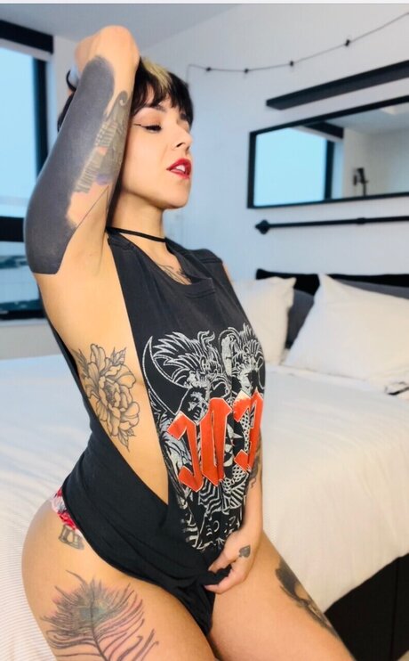 Littlest Meagan セックスモデル 画像