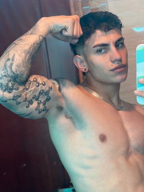 Dima Alejandro 完璧な女優 画像