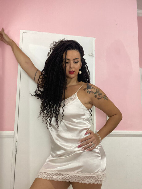 SimoneLimafree エロティック女優 写真