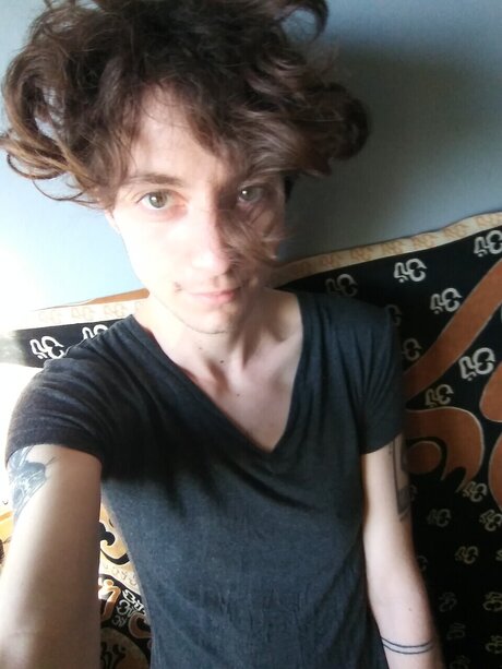 Wesley Hunter FTM 美しいスター 写真