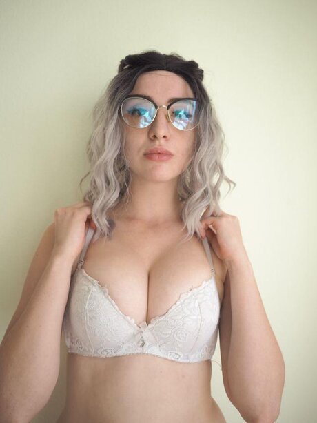 Hey its Meow 美しいモデル 写真