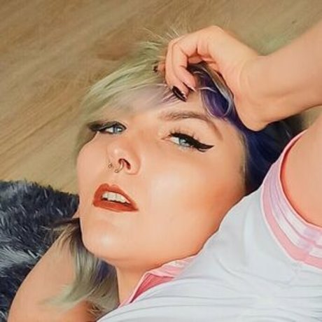 bebe blu セックスポルノスター 画像