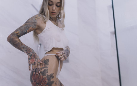 Torrie Blake かわいいスター 写真