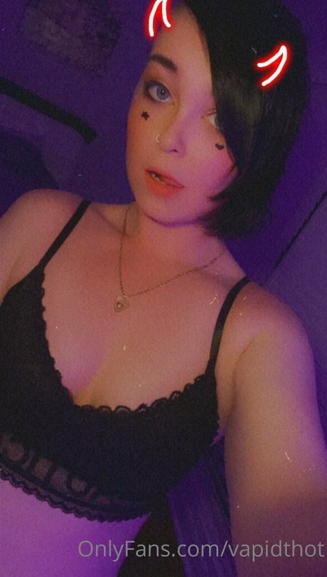 vapidthot ポルノスター ヌード 画像