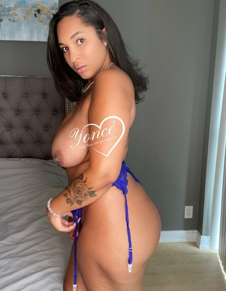 youngyyonce 高品質スター 写真