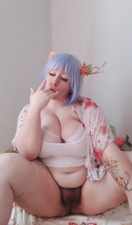 peachyneko エロティックなスター 画像