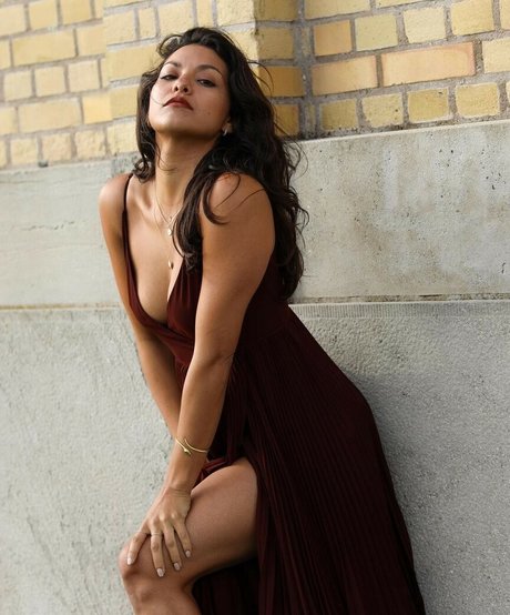 Humberly Gonzalez 高品質モデル 写真