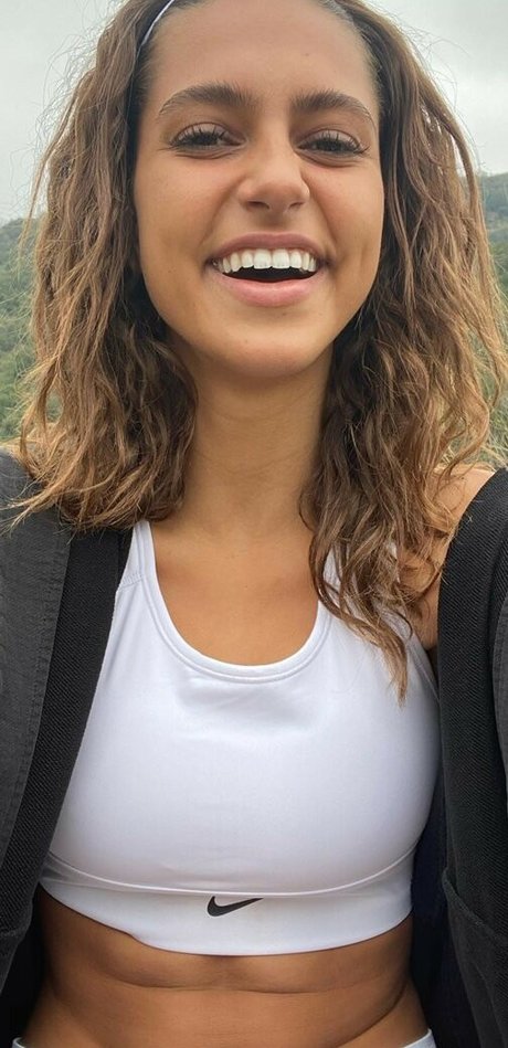 Renee Maudlena Noe 最高のモデル 写真