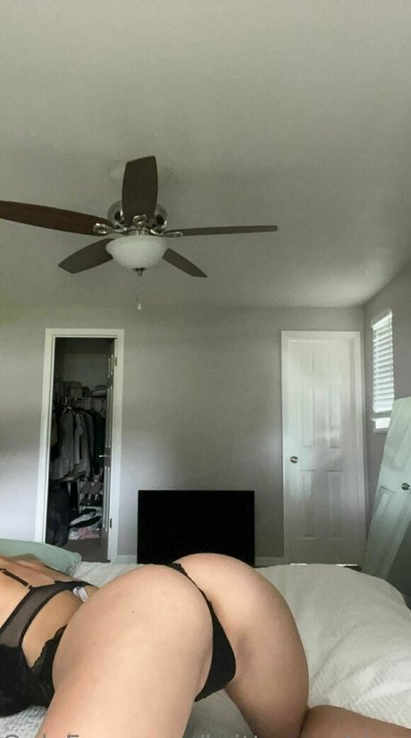 Brittanyashleyx ホットなポルノスター 画像