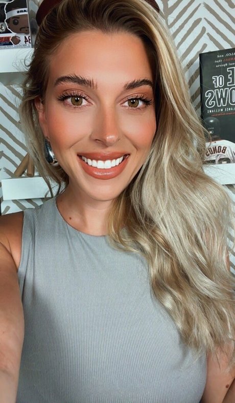 Taylor Mathis セックス女優 画像