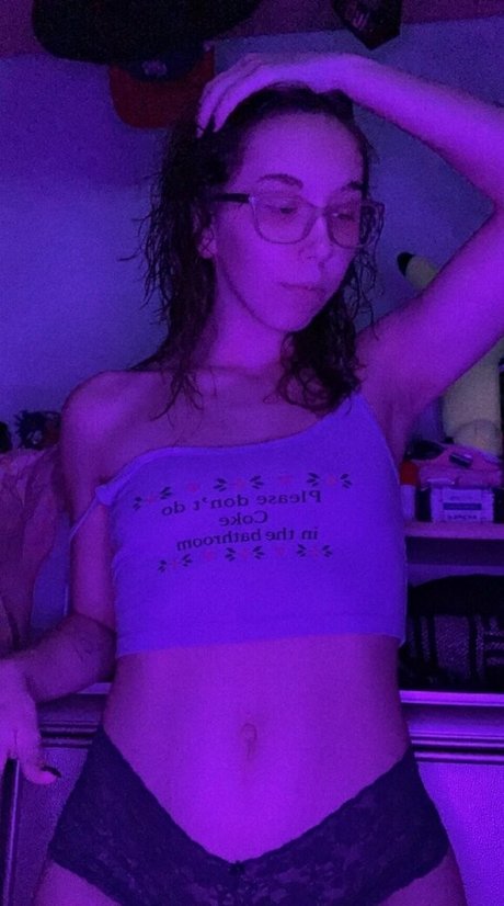 ariajaynefree ポルノスター エロティック 写真