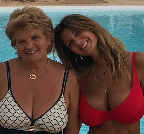 Valentina Liguori ヌードモデル 写真
