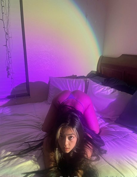 kikirivers エロティックモデル 写真